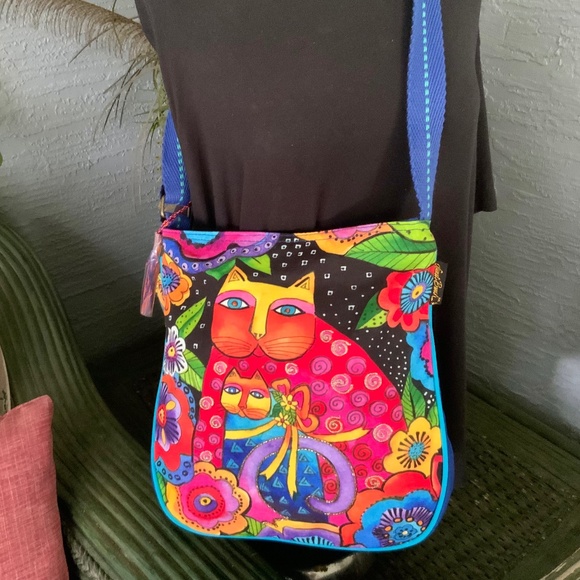Zeckos Laurel Burch Medium Canvas Tote Zipper Top Satchel in Red Orange Blue for